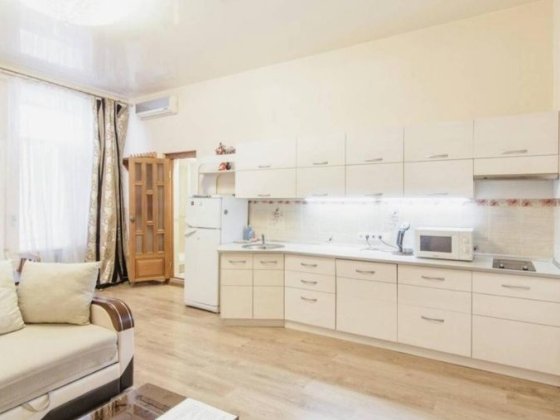 Сдам большую квартиру на Дерибасовской 19, свет есть всегда! Одеса