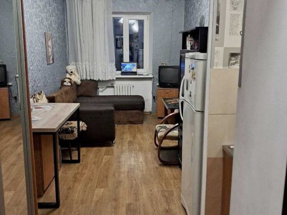 Комната в коммунальном квартире на Генерала Петрова со своей водой. Одесса