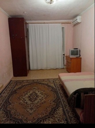 Продам 1 кімнату 18 м2 у комун.квартирі - фото 1