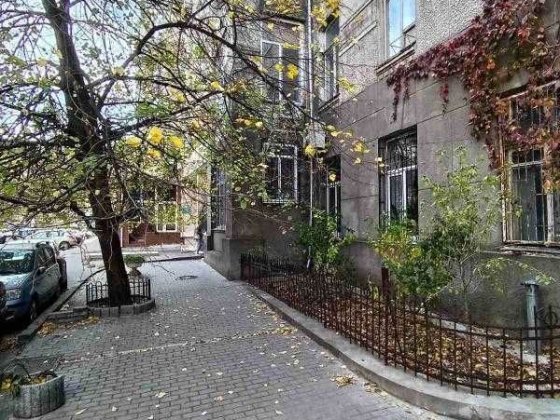 Продам комнату в коммуне на Ясной Одесса