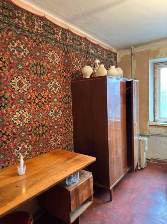 Продам 2 кімнати в комунальній квартирі + комора = 12 500у.о - фото 1