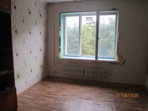 Продам гостинку пос. Жуковского ул. Ак. Проскуры 3Б Харьков