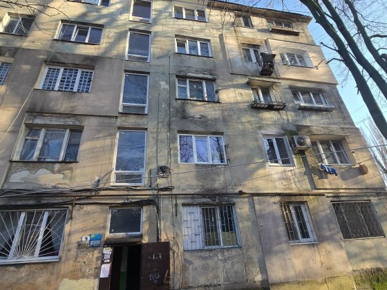 В продаже комната в коммуне  на Черёмушках. Одесса