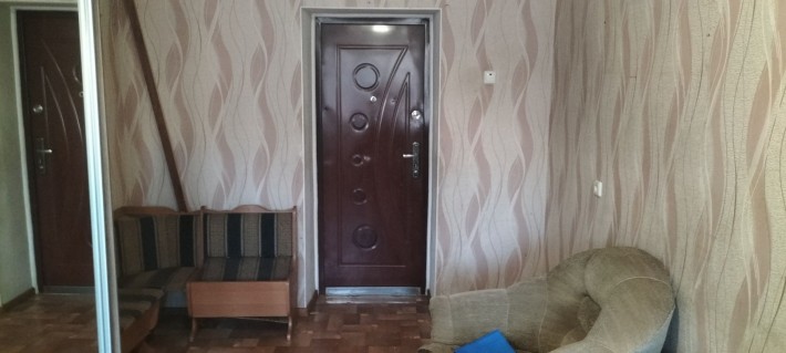 Продам комнату 17 метров в коммунальной квартире на Адмиральском просп - фото 1