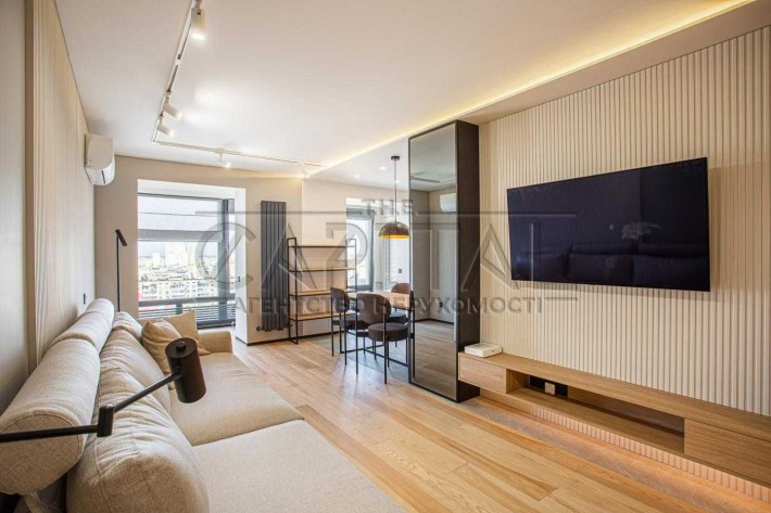 Дизайнерська квартира на Набережній! Інвертор Оболонь Івасюка 20А - фото 1