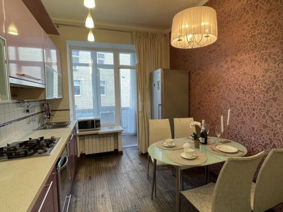 2к квартира Льва Толстого вул Володимирська 83 Киев