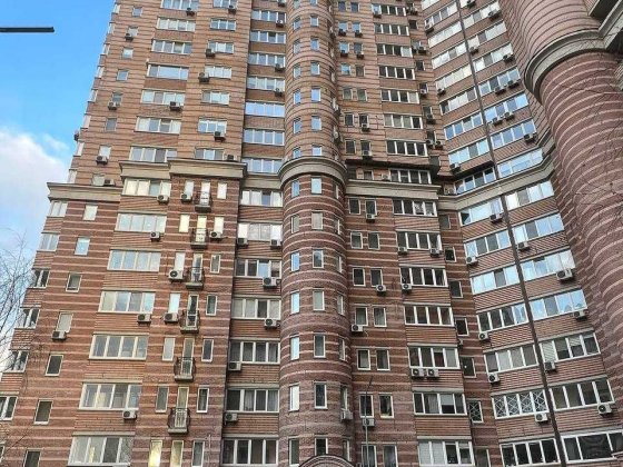 Оренда 3-кімнатної квартири в ЖК «Голосієво», вул. Голосіївська, 13-Б Киев