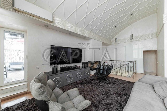 Оболонь, пр-т Володимира Івасюка 8,  дворівнева, 4-х кімнатна квартира - фото 1