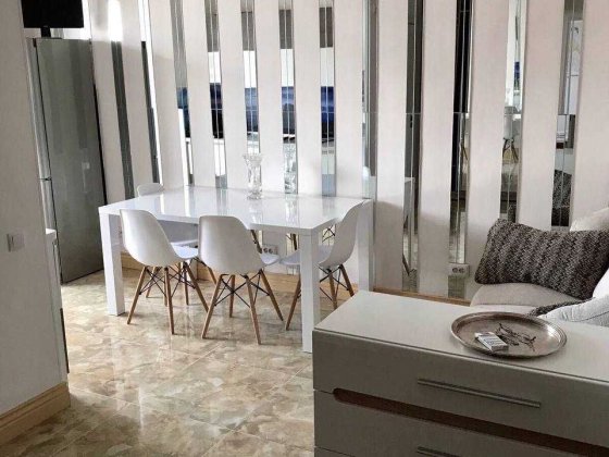 Мазепи 12Б Модерна велика  1-кімнатна квартира довгостроково Київ