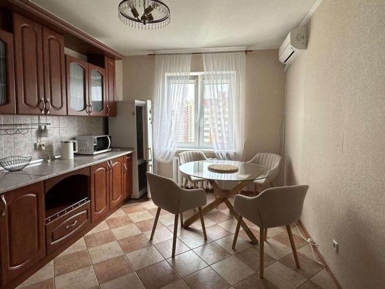 Здам 2-к. квартиру Урлівська буд. 17, Позняки, Осокорки, ГЕНЕРАТОР LM Київ