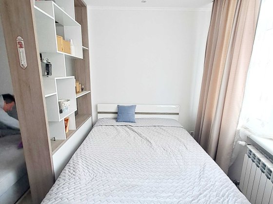 А.Ахматової 22, 2к квартира, Позняки, Є Генератор на все! Киев