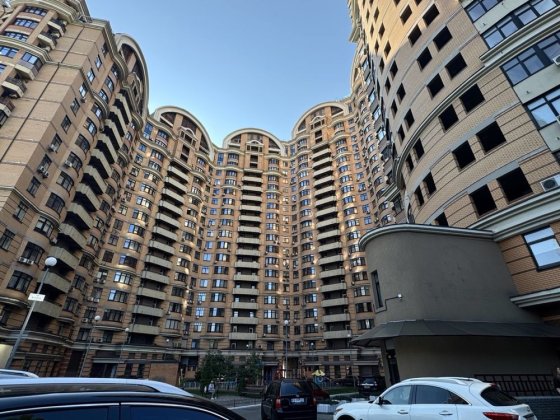 Оренда Старонаводницька 6б,  3К власник Киев