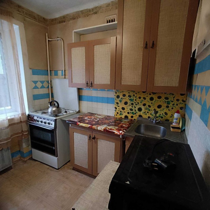 Оренда 3 к. квартири Л. Каденюка 20. м. Чернігівська 15 хвилин. - фото 1