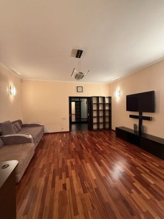 3 кімн 140 кв м , пр Івасюка 4 ЖК Оазіс Оболонь - фото 1