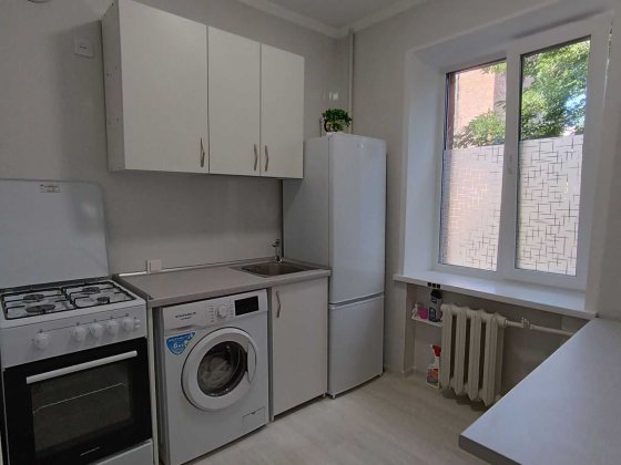 Оренда 3к. квартири. Перша здача. І. Гаспринського 18. Киев