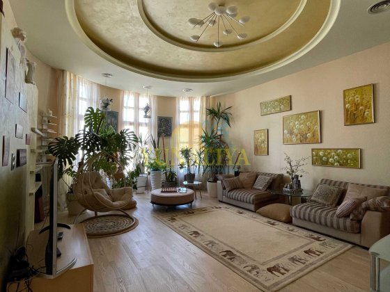 Аренда! 4-х комн. ул. Шелковичная 22! Без комиссии! Киев