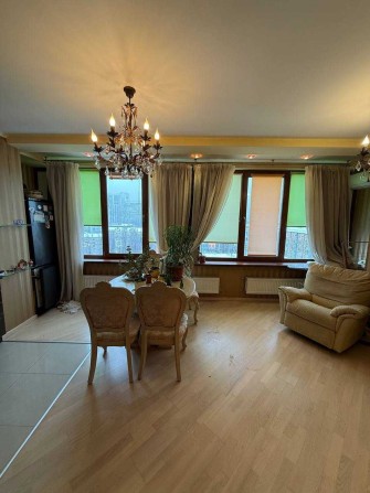 Квартира-студія поруч  з метро Звіренецька - фото 1