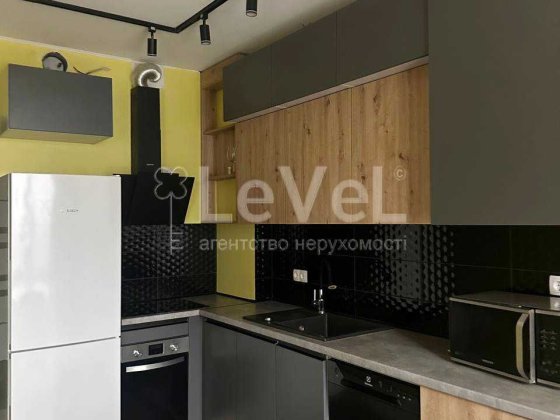 Оренда 2 кімнатної квартири вул.Заболотного 1б, ЖК Метрополіс Київ