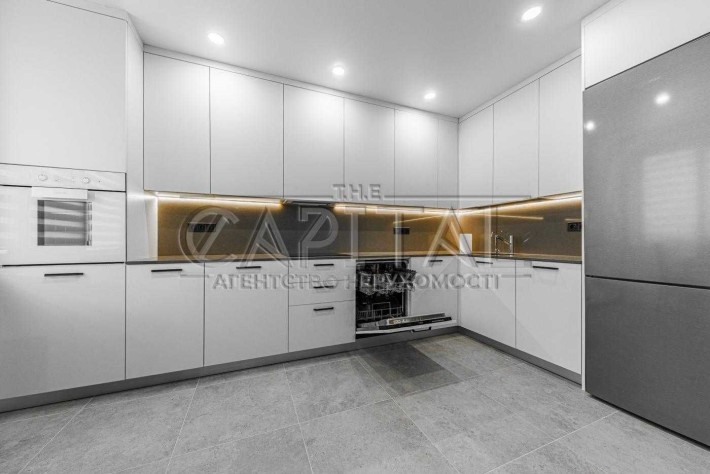 з ТЕРАСОЮ квартира на  Проспекті Івасюка 24 перша здача парк Наталка - фото 1