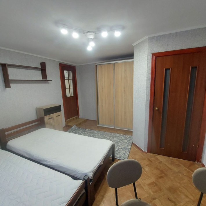 Оренда 1-к квартири  м.Бориспільська 8хв. пішки від Власника - фото 1