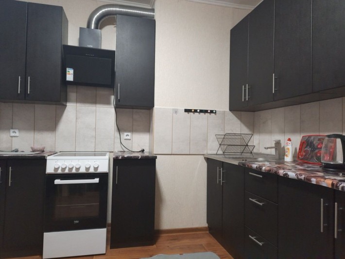 Здаю 2к кв від ВЛАСНИКА ЖК Вудсторія М Червоний Хутір, генератор - фото 1