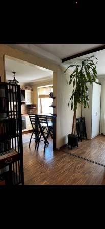 Квартира 3-кім метро Лівобережна - фото 1