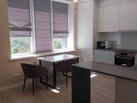 Оренда 2к Микільсько - Слобідська 3б, ЖК Сонячна Рів ера, 78 кв Киев