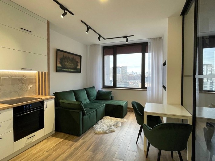 Автономна інвертор! Антоновича вул, 44 ЖК "Chicago" - фото 1