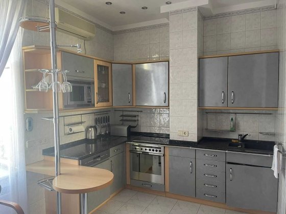 Оренда 4 комнатной квартиры Киев