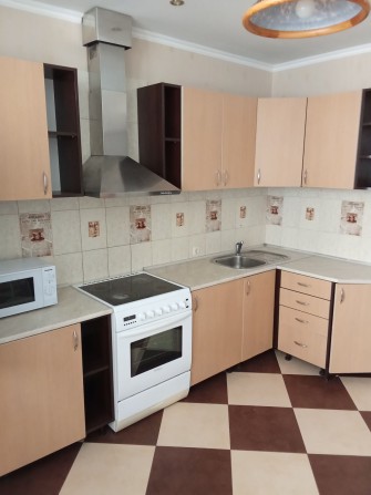 Квартира 2х кімнатна пр-т Науки - фото 1