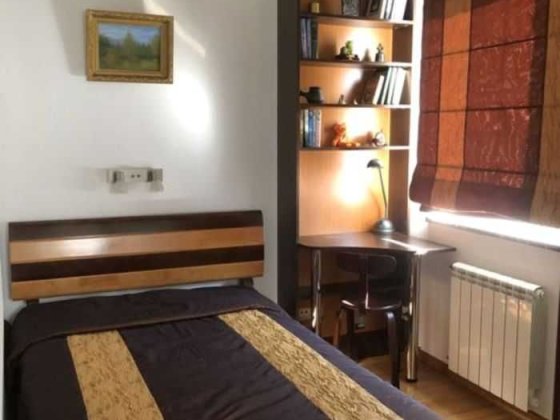 Здається 2-к квартира,вул.Набережно-Хрещатицька,17/18 Киев