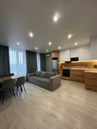 Є ГЕНЕРАТОР оренда 2-кім 68 м2 в ЖК Світло Парк, Столичне шосе, 3 - фото 1