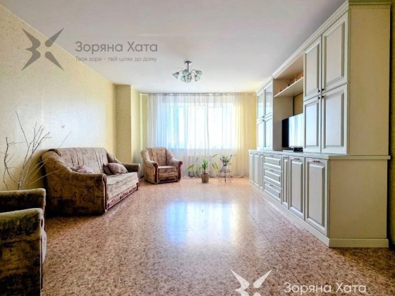 Оренда трикімнатної квартири вул. Бориспільська Київ