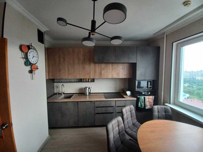 Оренда 3к 95м2 квартира вул.Краківська М. Чернігівська Дарниця власник - фото 1