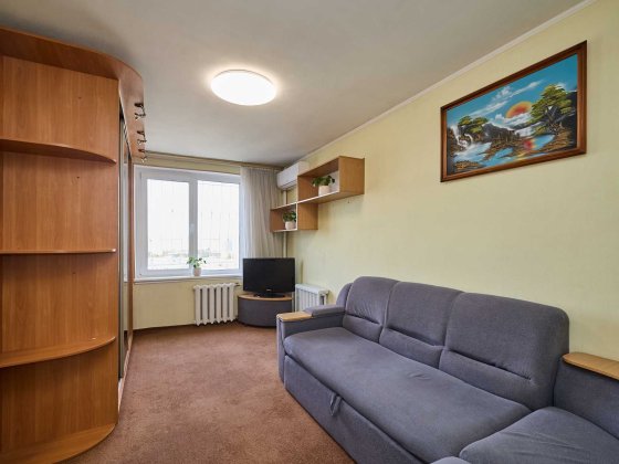 2-кімнатна м Чернігівська Дарниця БЕЗ КОМІСІЇ Власник вул. Малишка 21 Київ