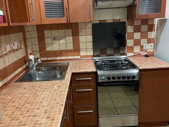 Здам двокімнатну  квартиру  вул. Світлицького 30/20Б 15000 гр Київ