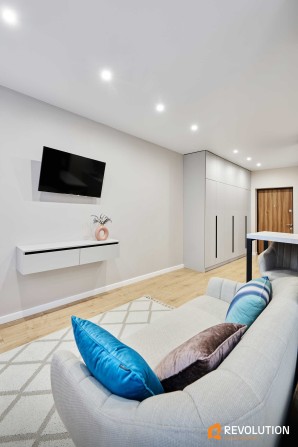 БЕЗ % Оренда затишної студії в ЖК Світло парк. ГЕНЕРАТОР НА ВСЕ - фото 1