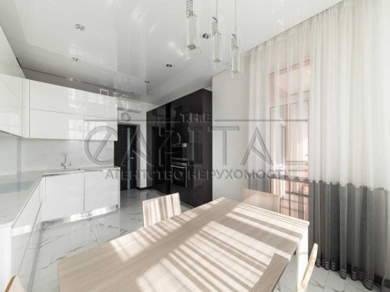 Оренда просторої квартири ЖК Джек Хаус бул Лесі Українки Печерськ Київ Киев