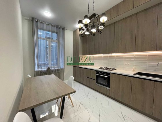 Оренда 3к квартири Хрещатик 15 , Пасаж Киев