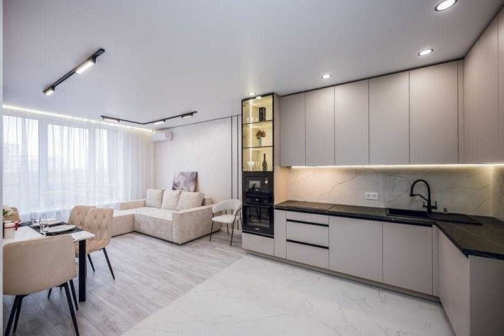 Перша здача 2К ЖК Варшавський 3 вул.Змієнка Ретровіль Світло завжди є! - фото 1