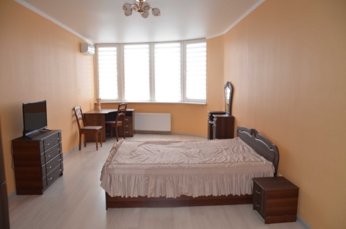 Харківське Шосе 19а.  ж.к. Мега Сіті. Без комісії. - фото 1