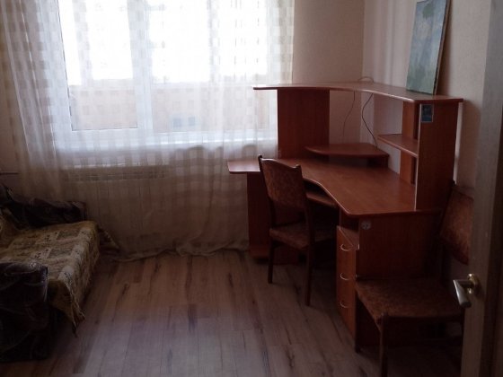 Оренда 2 ої кв вул Радужна Киев