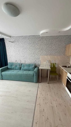 Оренда квартири, з євроремонтом, кухня-студія Харківське шосе 17А - фото 1