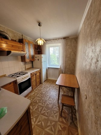 Сдам 2-комн. квартиру на Заболотного/Савельева. Газ. 6 000 грн. - фото 1