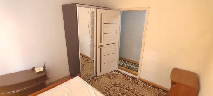 Сдам 1к квартиру на Генерала Петрова напротив администрации, эт2 - фото 1