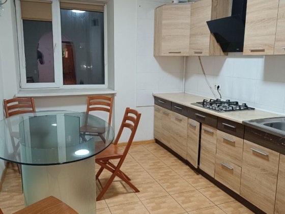 Сдам квартиру 4 комнаты 115кв.м.  Грушевского 39/1 корпус 2 ЖК Лотос Одесса