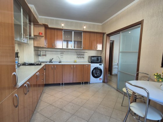 СВОБОДНО СВЕТ ВСЕГДА Есть Теплая Самый Центр Дюковская 14 Одеса