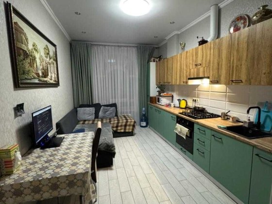 Сдам квартиру в ЖК,,Клаб  Марин. Кухня-студия + спальня, гардеробная. Одеса