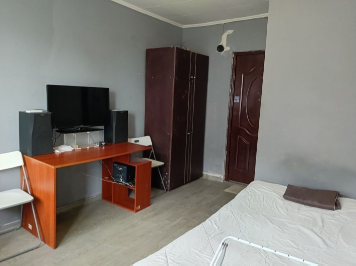 Сдам 1к кв студия ул. Косвенная 55/Средняя - фото 1