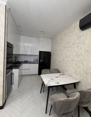 сдам просторную 3 ком жк башня чкалов - фото 1